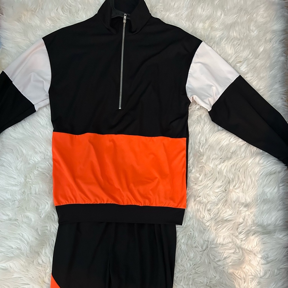 Women’s Tracksuit Set - Picture 1 of 5